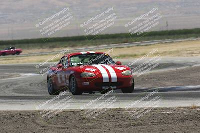 media/Jun-01-2024-CalClub SCCA (Sat) [[0aa0dc4a91]]/Group 3/Race/